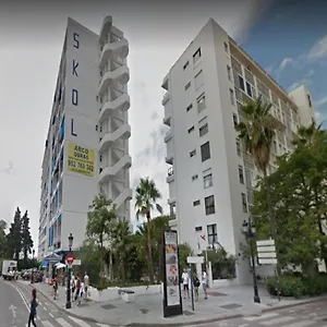 https://apartamento-primera-linea-de-playa-marbella-29602.1costadelsol.com